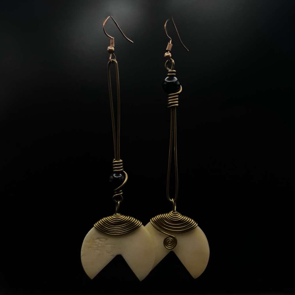 Engule Earring