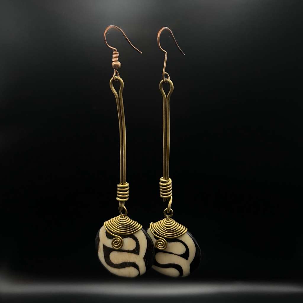 Kuzinga Earring