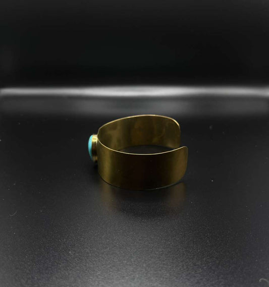 Turquoise Teardrop Stone Cuff