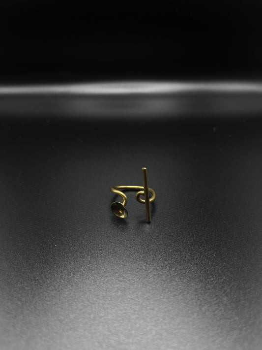 Asymmetric Layering Ring