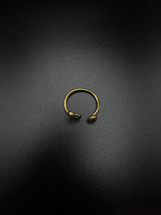 The Hook Layering Ring