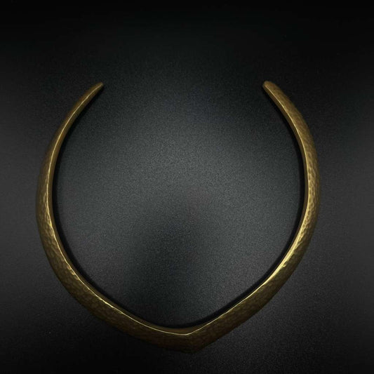 V-shaped Hammered Brass Chocker